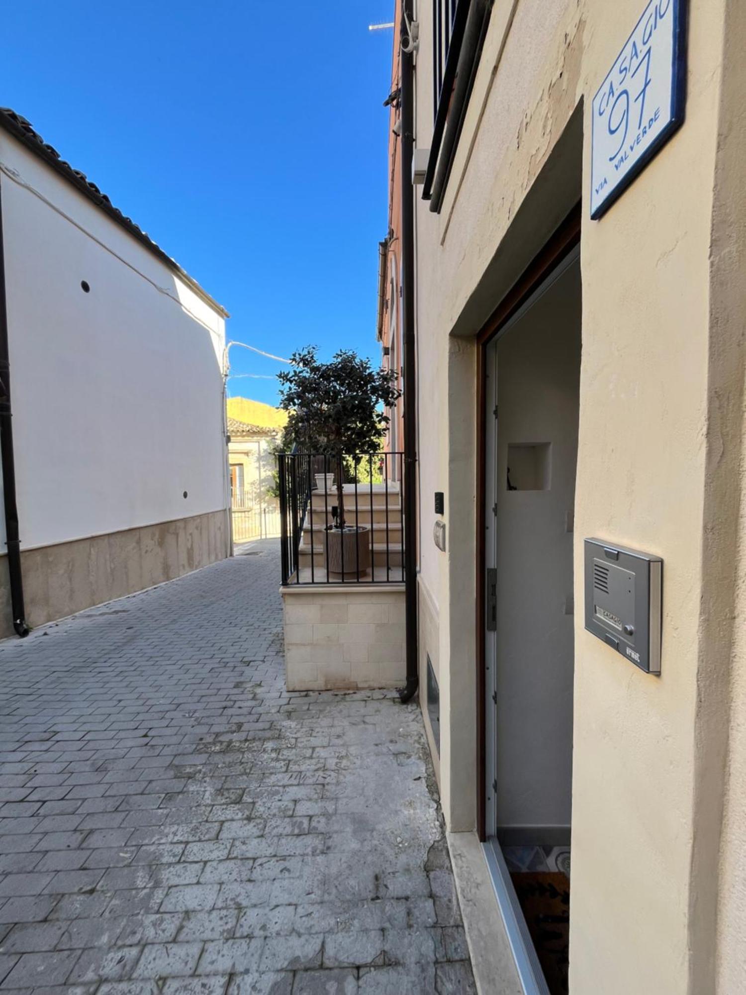 Casagio' Villa Ragusa Buitenkant foto